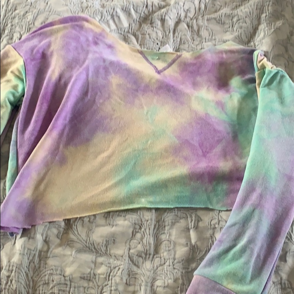 Cropped tye dye sweater